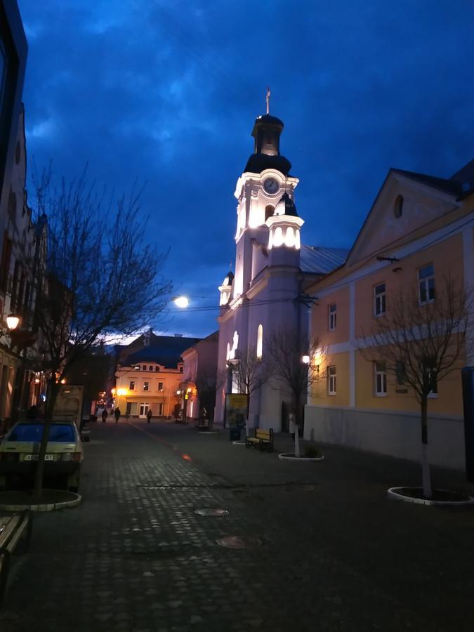 Hotel Кімнати В Центрі Užhorod Exteriér fotografie