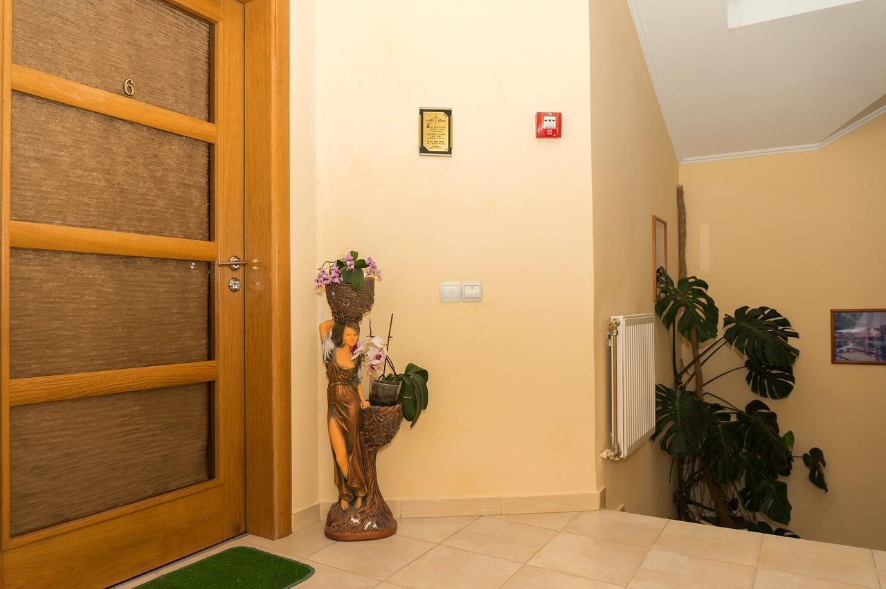 Hotel Кімнати В Центрі Užhorod Exteriér fotografie